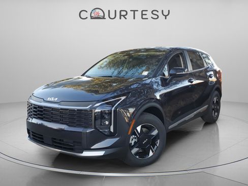 New 2026 Kia Sportage LX w/ LX Convenience Package AWD/4WD image 1