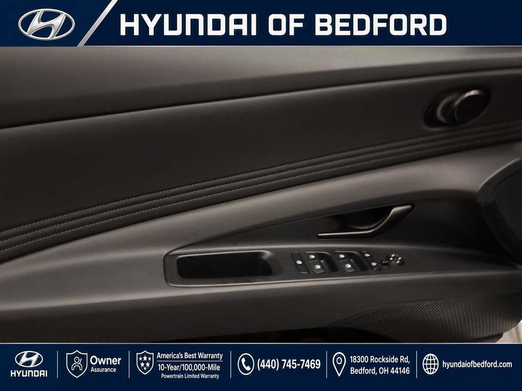 Used 2026 Hyundai Elantra Sport FWD image 13