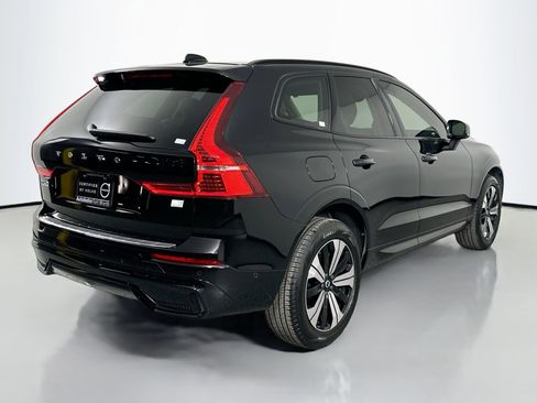 Used 2024 Volvo XC60 T8 Plus w/ Protection Package Premier image 5