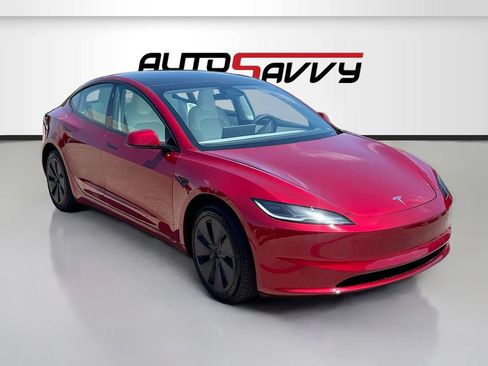 Used 2025 Tesla Model 3 Long Range RWD image 1