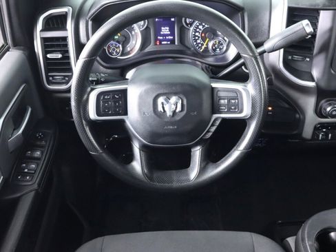 Used 2021 RAM 3500 Big Horn image 33