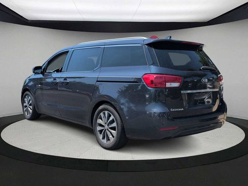 Used 2016 Kia Sedona SX FWD image 6