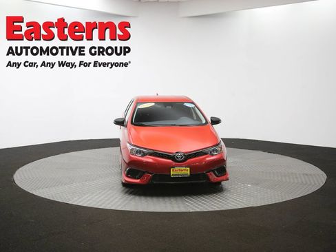 Used 2018 Toyota Corolla iM w/ Carpet Mat Package (TMS) image 49