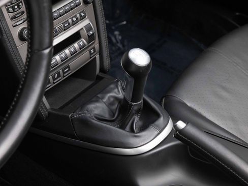 Used 2006 Porsche 911 Carrera 4S AWD/4WD image 32