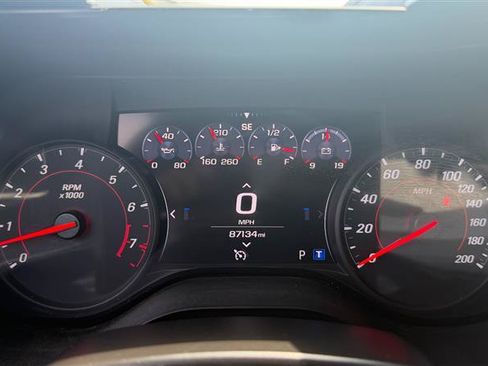 Used 2019 Chevrolet Camaro SS RWD image 23