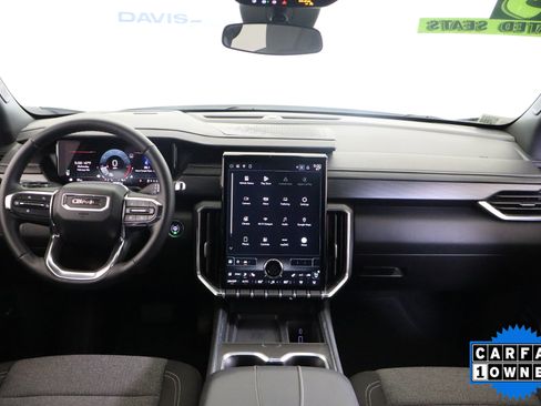 Used 2025 GMC Acadia Elevation image 15