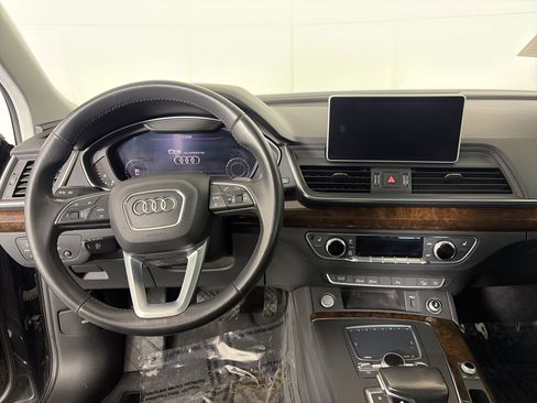 Used 2020 Audi Q5 2.0T Premium Plus image 3