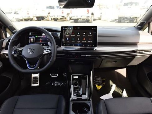 New 2026 Volkswagen Golf image 7