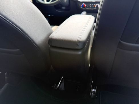 Used 2025 Buick Encore GX Preferred FWD image 23