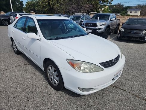 Used 2003 Toyota Camry V6 image 7