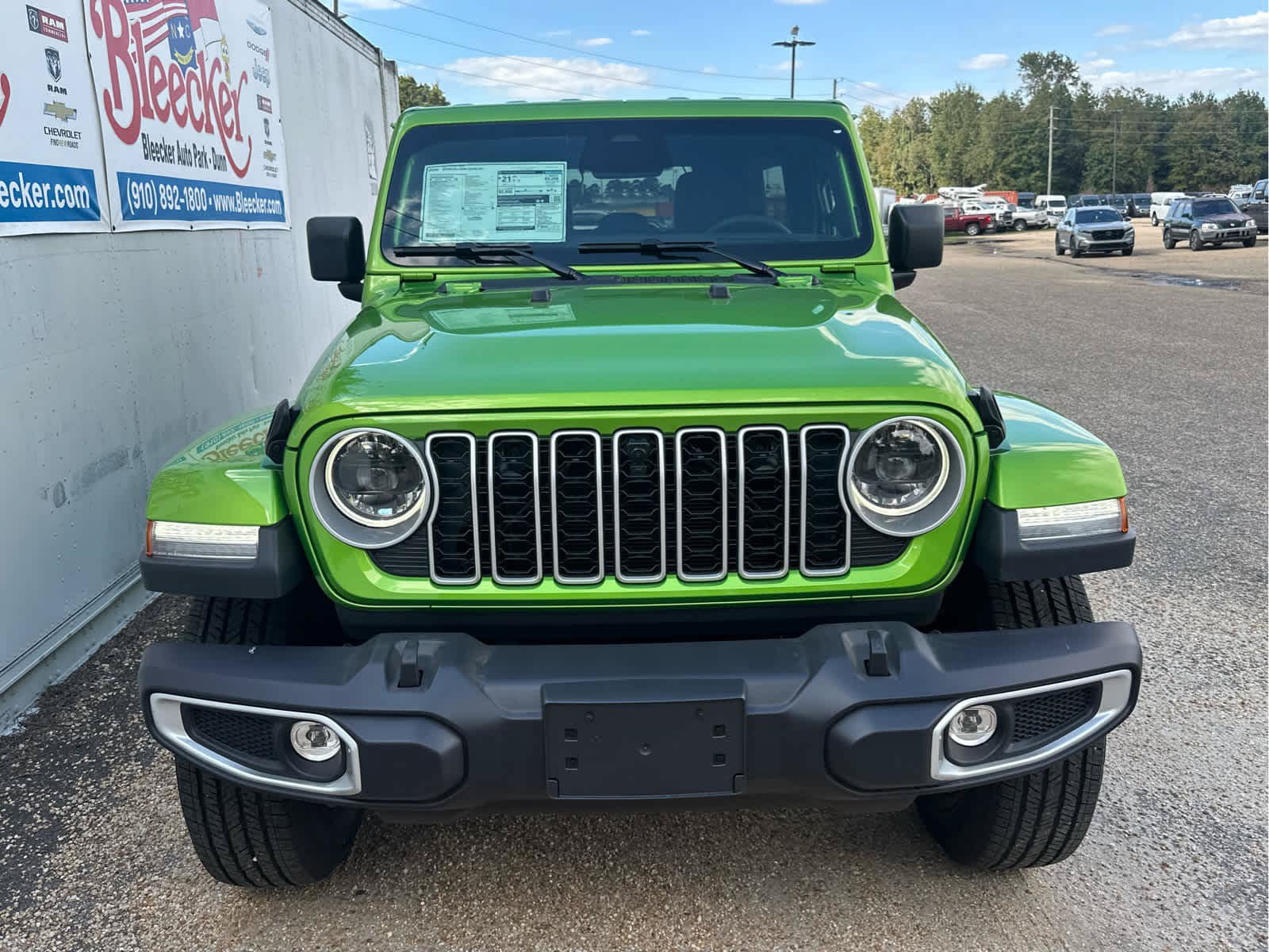 New 2026 Jeep Wrangler Unlimited Sahara AWD/4WD image 5