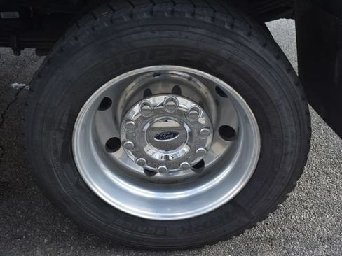 Used 2023 Ford F450 XLT w/ Camper Package AWD/4WD image 51