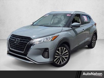 Used 2021 Nissan Kicks SV