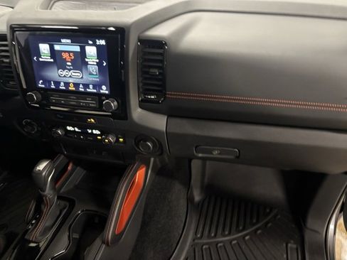 Used 2024 Nissan Frontier PRO-4X w/ Off-Road Protection Package image 20