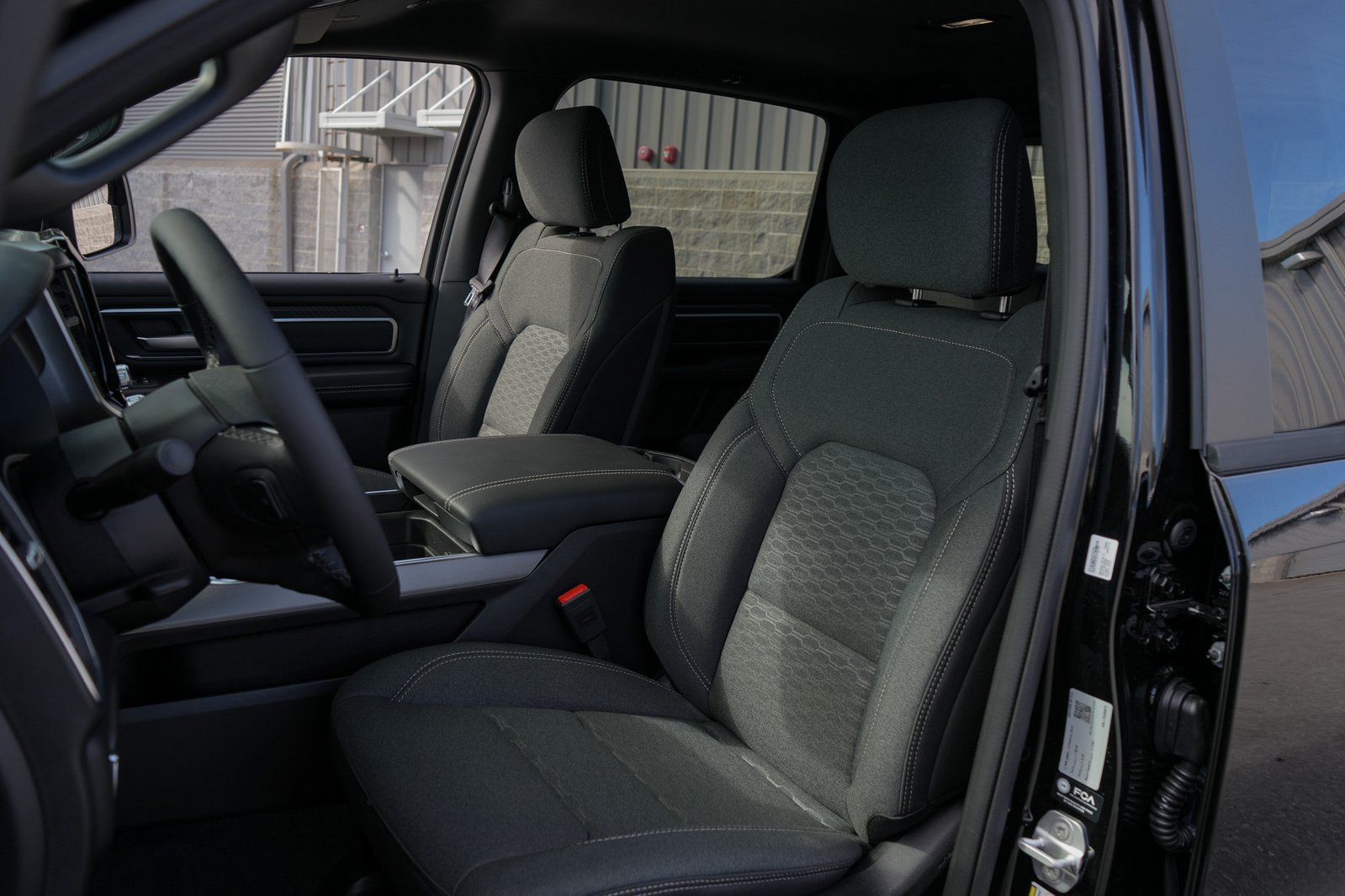 New 2026 RAM 1500 Big Horn AWD/4WD image 15