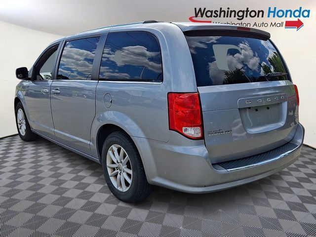 Used 2018 Dodge Grand Caravan SXT FWD image 4