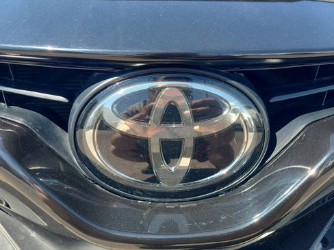 Used 2023 Toyota Camry SE FWD image 26