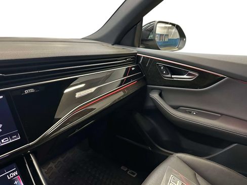 Used 2023 Audi Q8 Premium Plus w/ Premium Plus Package AWD/4WD image 25