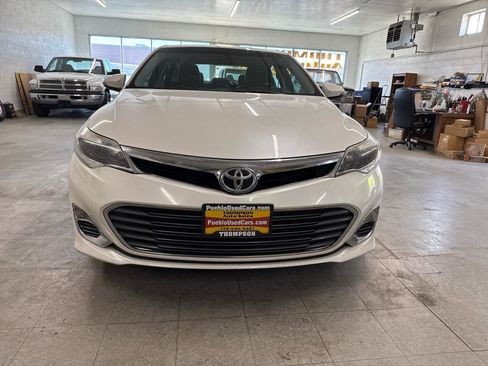 Used 2015 Toyota Avalon XLE FWD image 6