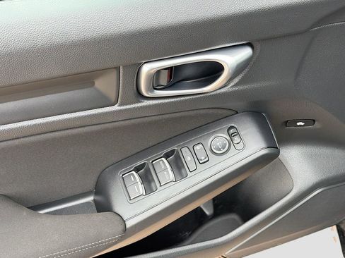 Used 2026 Honda Civic LX image 17