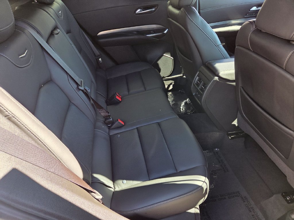 Used 2024 Cadillac XT4 Premium Luxury AWD/4WD image 20