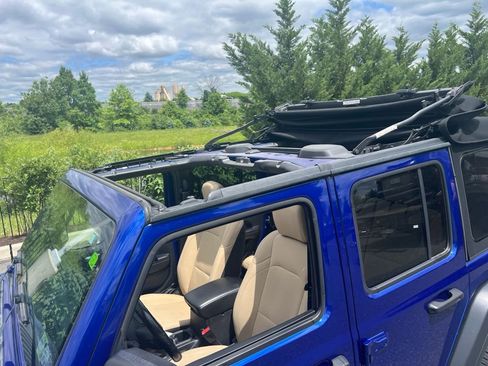 Used 2020 Jeep Wrangler Unlimited Sport S AWD/4WD image 11