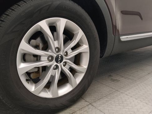Used 2022 Kia Telluride LX AWD/4WD image 31
