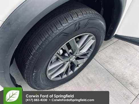 Used 2021 Nissan Rogue S image 34