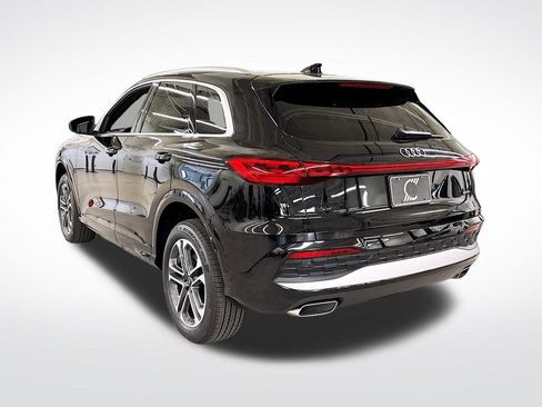 New 2025 Audi Q5 Premium Plus image 3