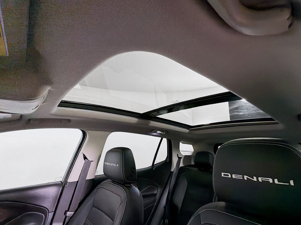 Used 2022 GMC Terrain Denali AWD/4WD image 23