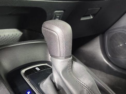 Used 2024 Toyota Corolla LE FWD image 19
