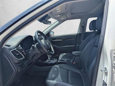 Used 2022 Kia Seltos EX AWD/4WD image 12