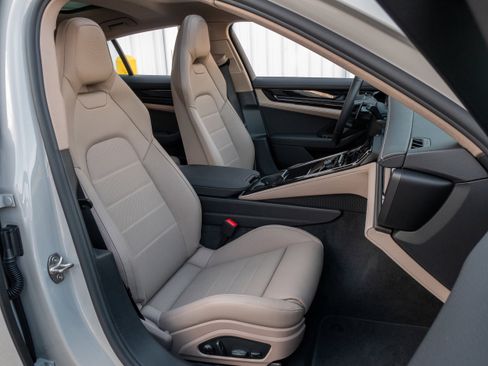 New 2026 Porsche Panamera 4 image 30