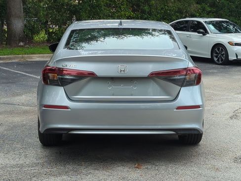 Used 2025 Honda Civic LX image 6