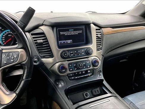 Used 2018 GMC Yukon Denali w/ Denali Ultimate Package AWD/4WD image 7