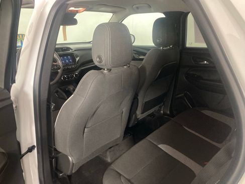 Used 2023 Chevrolet TrailBlazer LT w/ Convenience Package image 14