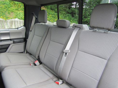 Used 2018 Ford F150 XLT w/ Equipment Group 302A Luxury AWD/4WD image 34