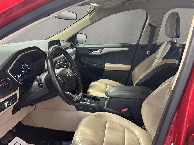 Used 2020 Ford Escape SEL AWD/4WD image 9
