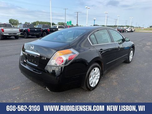 Used 2012 Nissan Altima 2.5 S FWD image 5