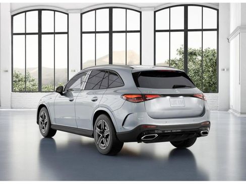 New 2026 Mercedes-Benz GLC 300 4MATIC image 28