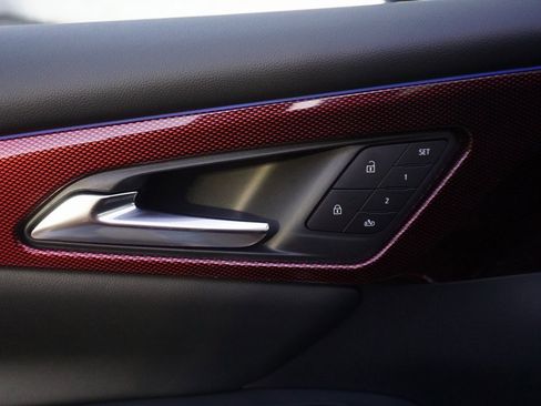 New 2026 Chevrolet Traverse RS w/ LPO, Floor Liner Package image 25