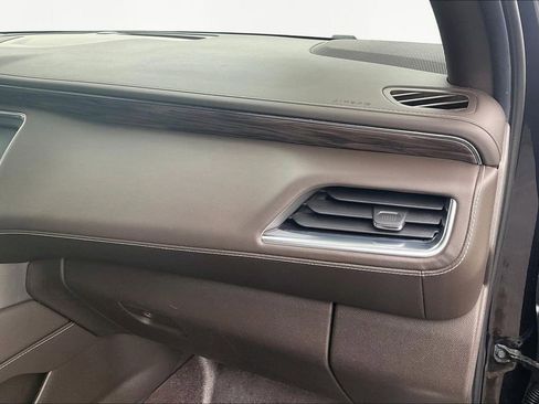 Used 2021 Chevrolet Tahoe LT image 30