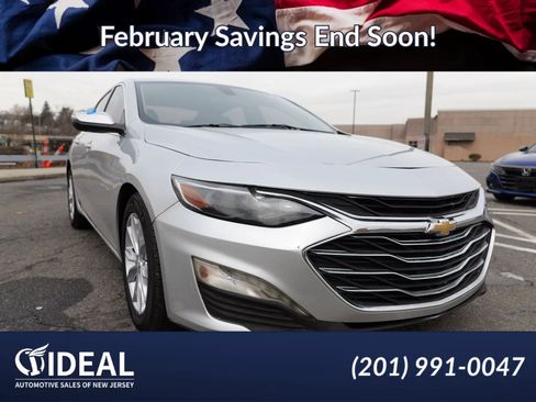 Used 2020 Chevrolet Malibu LT image 1