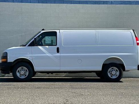 New 2026 Chevrolet Express 2500 w/ Driver Convenience Package RWD image 9