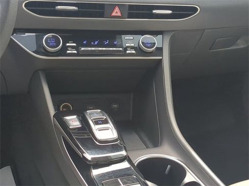 Used 2023 Hyundai Sonata SEL image 9