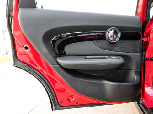 Used 2024 MINI Cooper Clubman S image 44