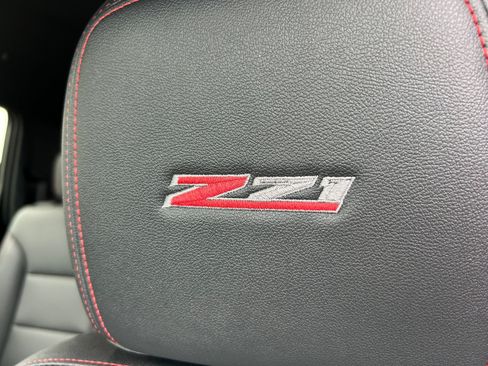 Used 2024 Chevrolet Traverse Z71 AWD/4WD image 21