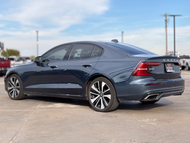 Used 2022 Volvo S60 B5 Momentum w/ Advanced Package AWD/4WD image 4