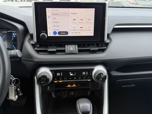 Used 2025 Toyota RAV4 LE image 18