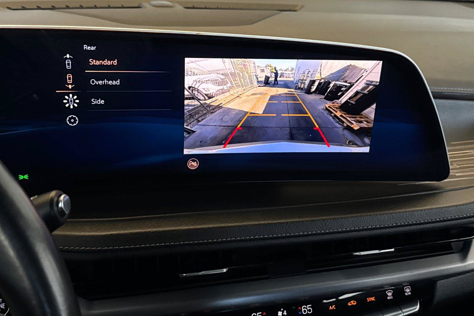 Used 2025 Cadillac XT4 Premium Luxury FWD image 23